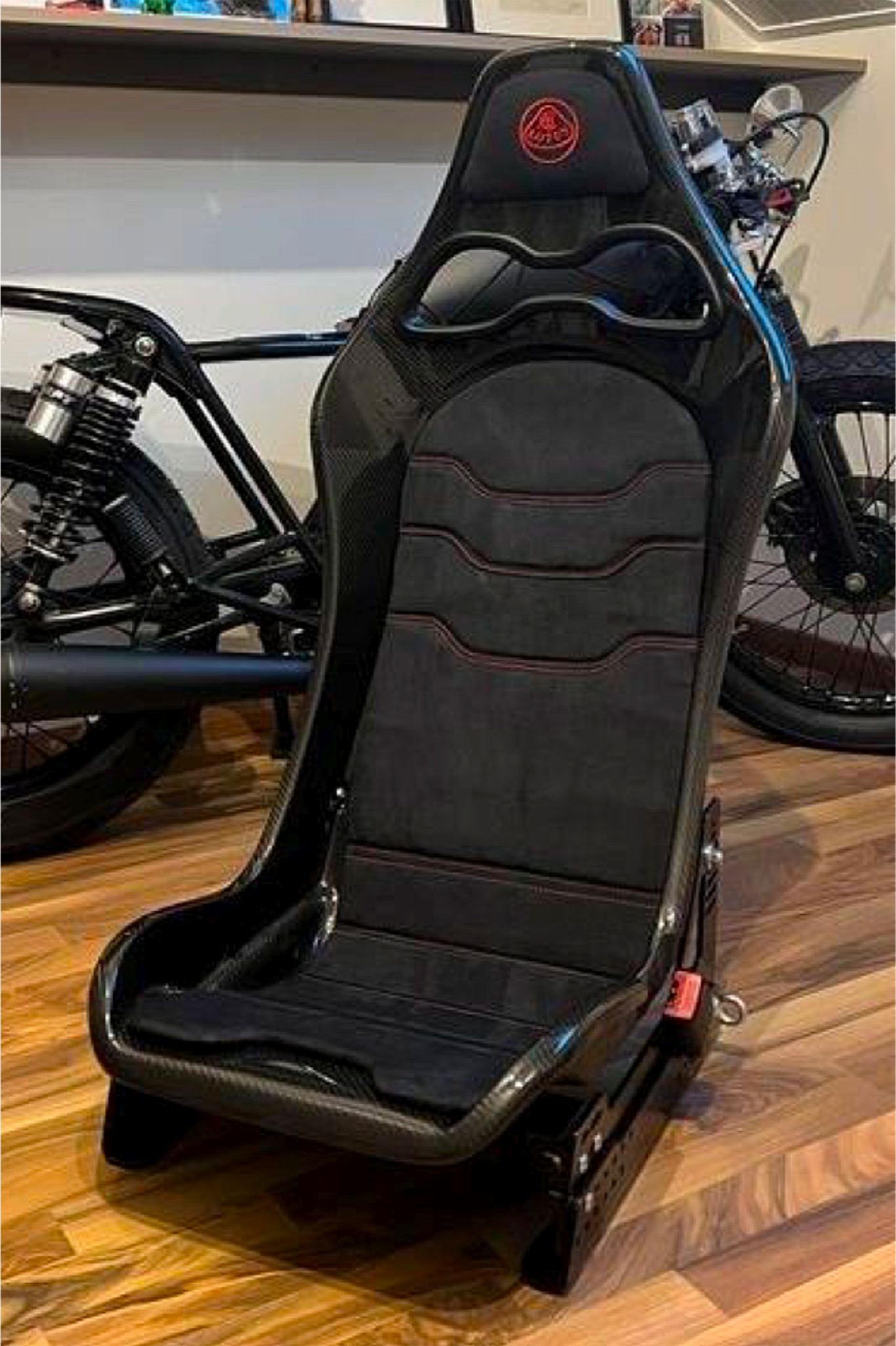 V3 Universal Seat