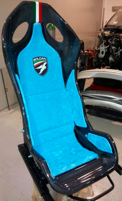 V2 Universal Seat